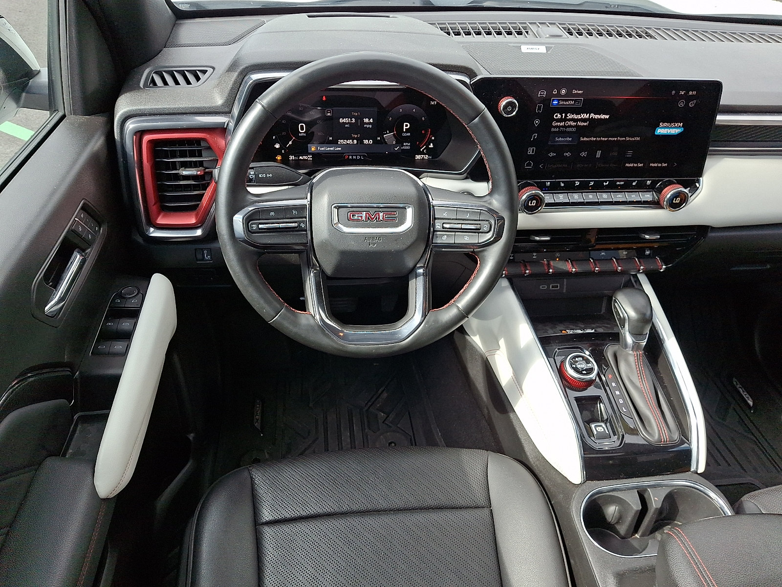 Used 2024 GMC Canyon AT4X AWD/4WD image 12