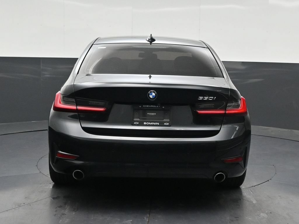 Used 2021 BMW 330i Sedan w/ Premium Package RWD image 4