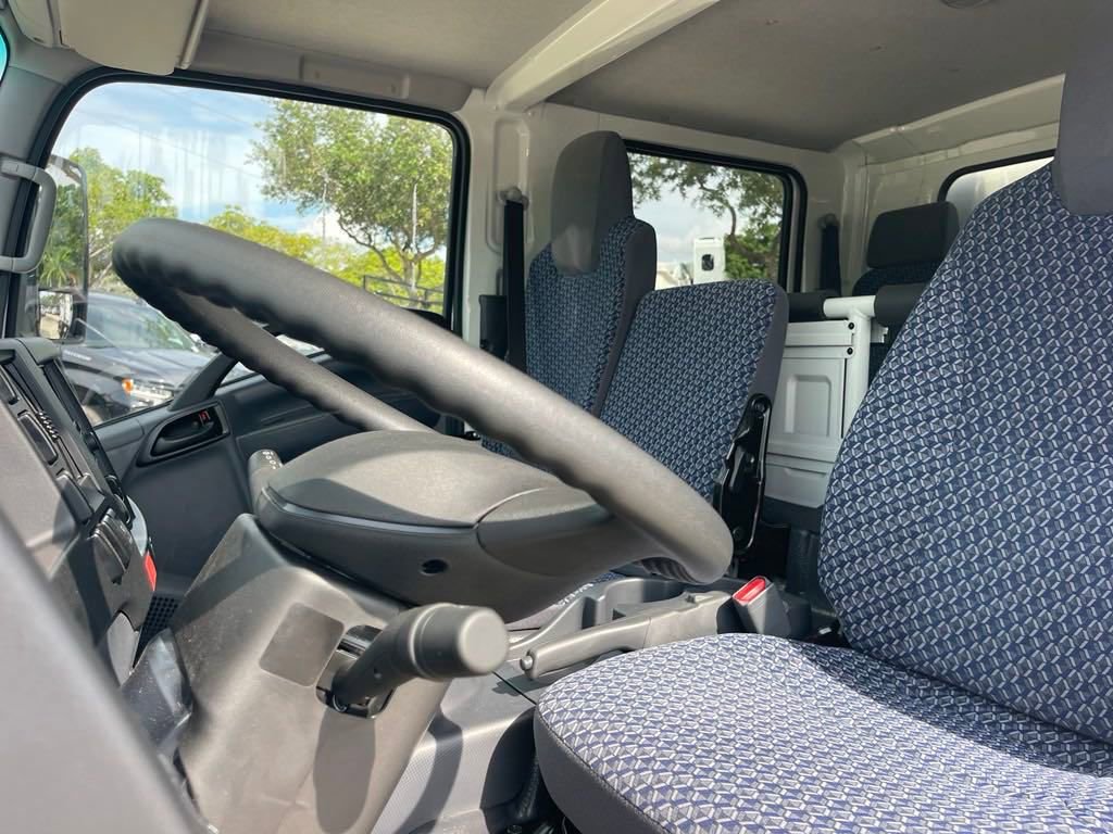 New 2024 Chevrolet Low Cab Forward image 6