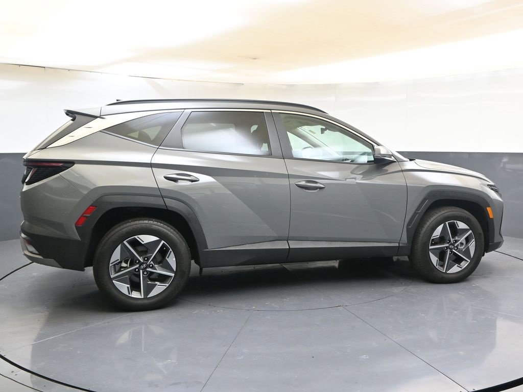 Certified 2025 Hyundai Tucson SEL image 6