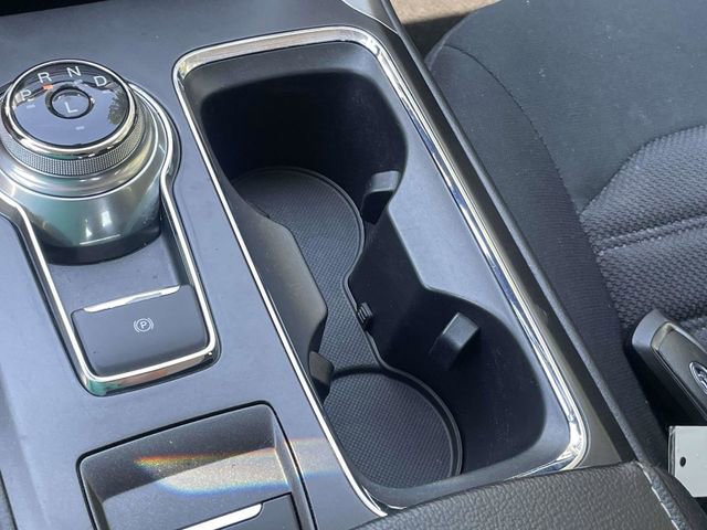 Used 2018 Ford Fusion SE w/ Fusion SE Technology Package FWD image 29