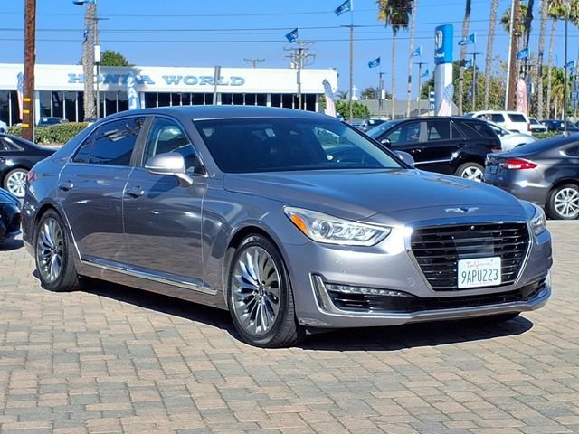 Used 2018 Genesis G90 5.0 Ultimate RWD image 3