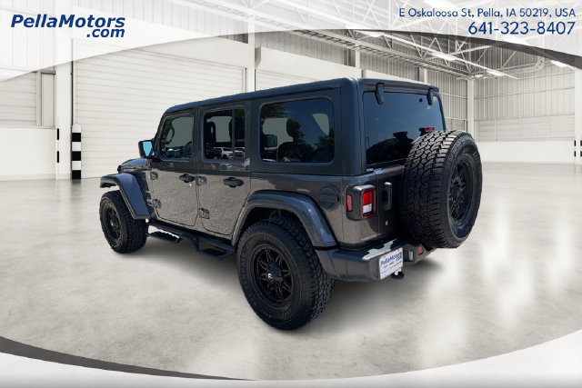 Used 2019 Jeep Wrangler Unlimited Sahara AWD/4WD image 5