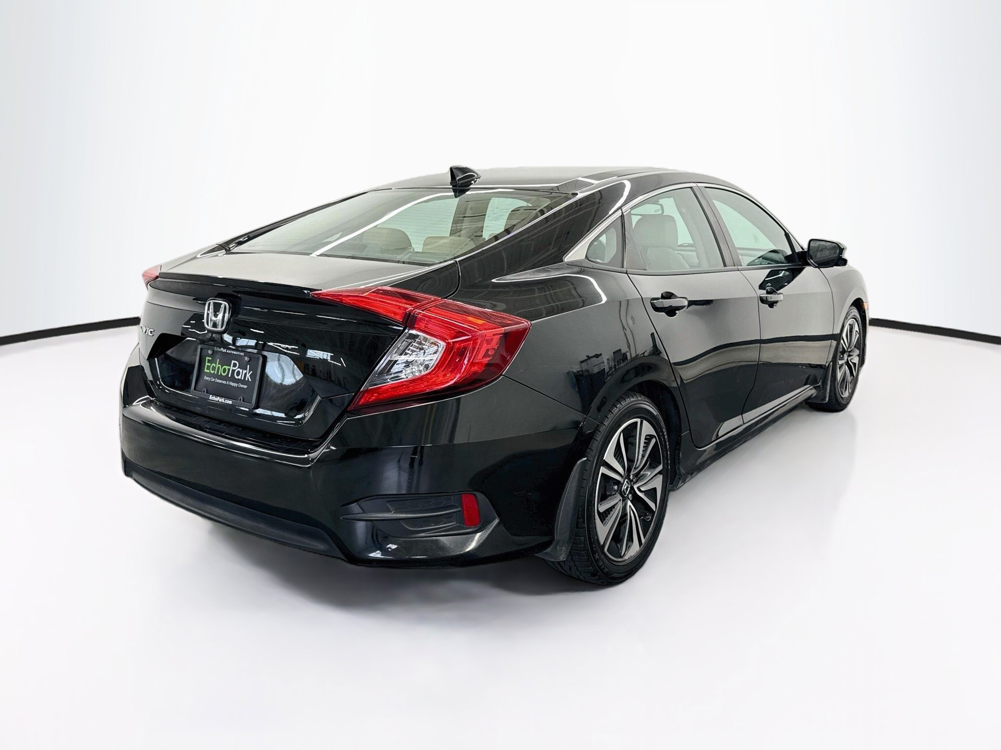 Used 2016 Honda Civic EX-L image 9