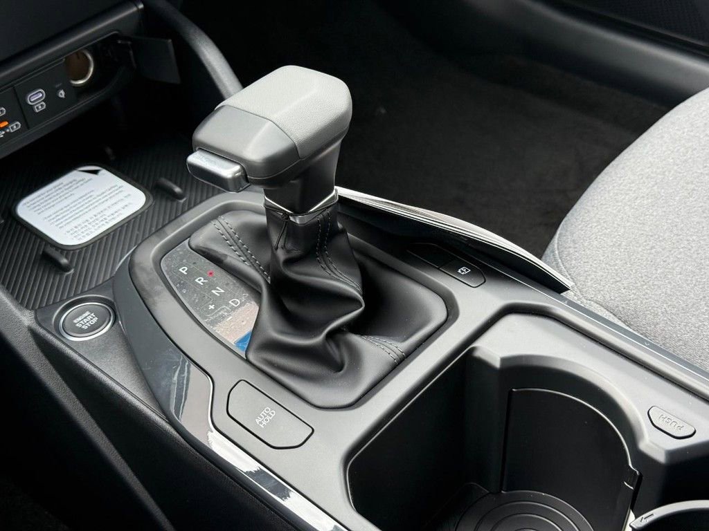 Used 2025 Kia K4 EX image 14