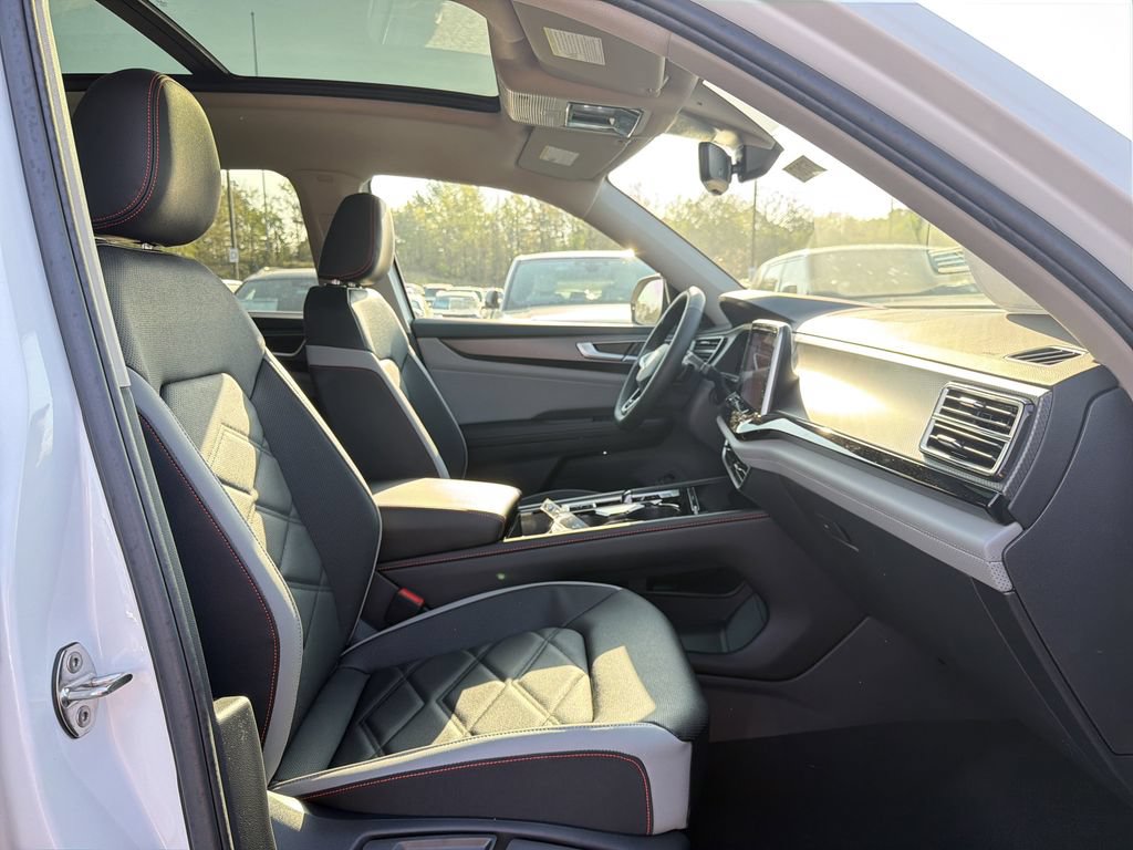 New 2026 Volkswagen Atlas Peak Edition AWD/4WD image 20
