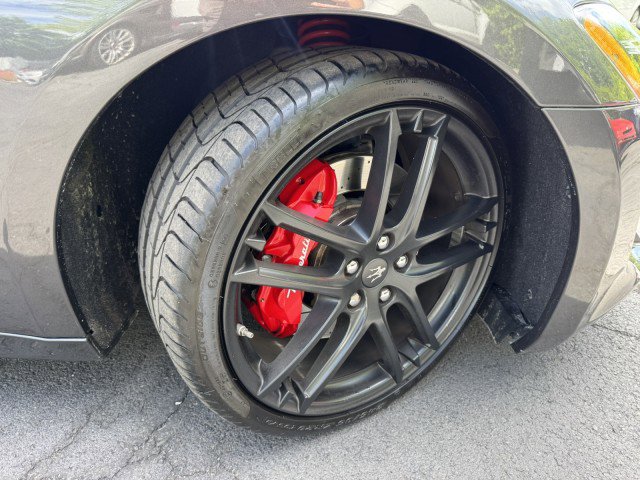Used 2017 Maserati GranTurismo MC RWD image 46