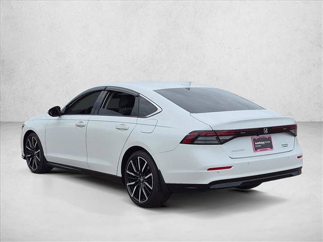 Used 2025 Honda Accord Touring image 7