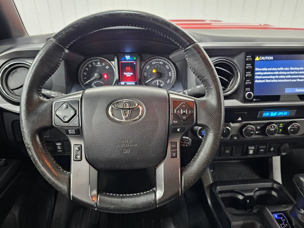 Used 2021 Toyota Tacoma TRD Sport AWD/4WD image 13