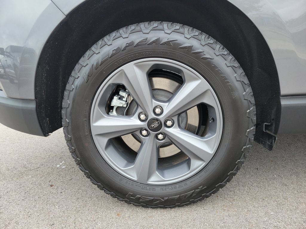 Certified 2023 Ford Edge SEL w/ Sport Appearance Package AWD/4WD image 5
