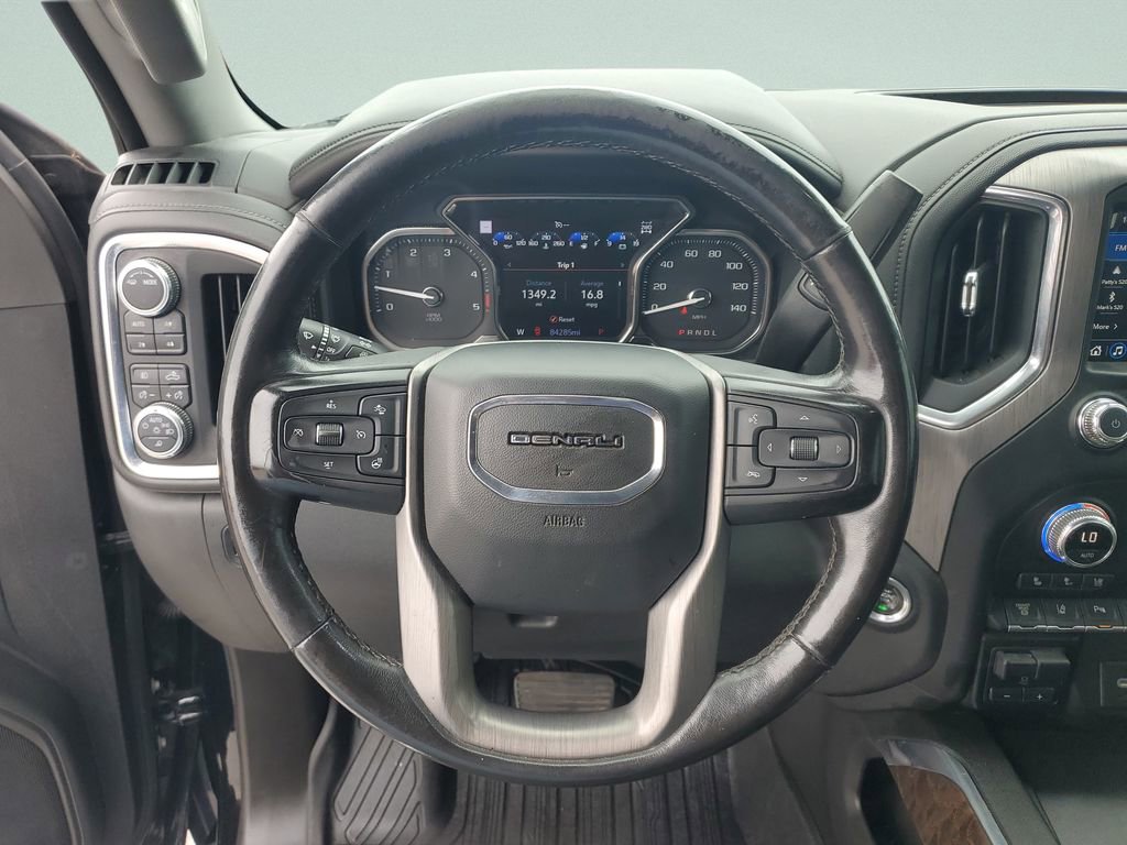 Used 2021 GMC Sierra 3500 Denali w/ Denali Ultimate Package image 23
