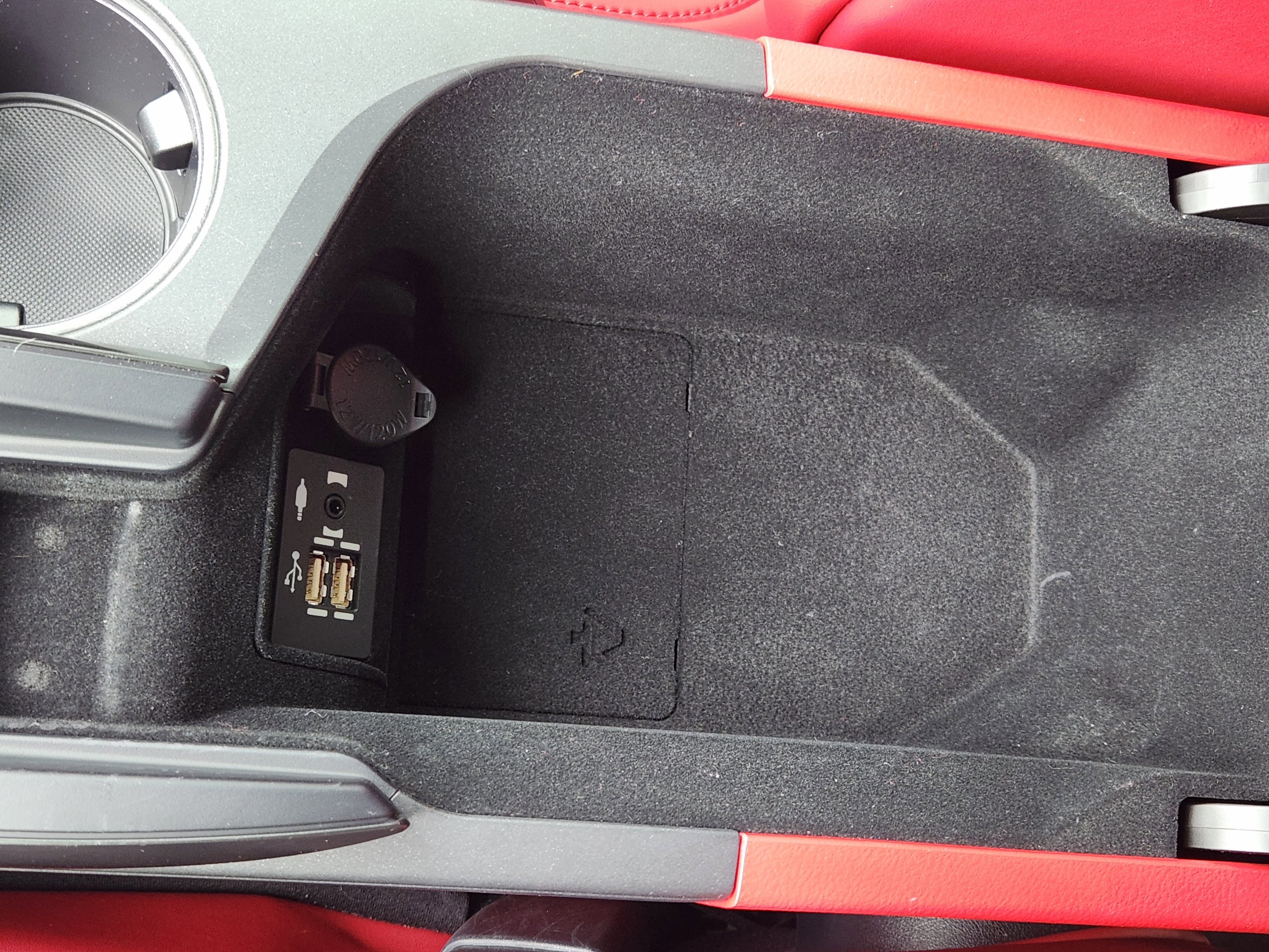 Used 2024 Lexus IS 350 F Sport RWD image 21