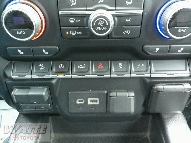 Used 2020 Chevrolet Silverado 1500 RST image 19