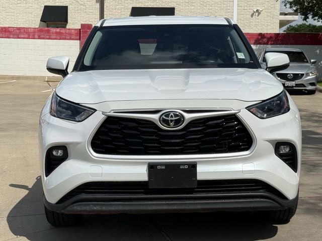 Used 2023 Toyota Highlander LE image 8