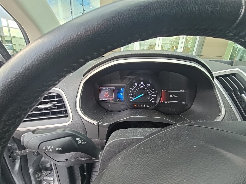 Used 2020 Ford Edge SEL w/ Convenience Package FWD image 8