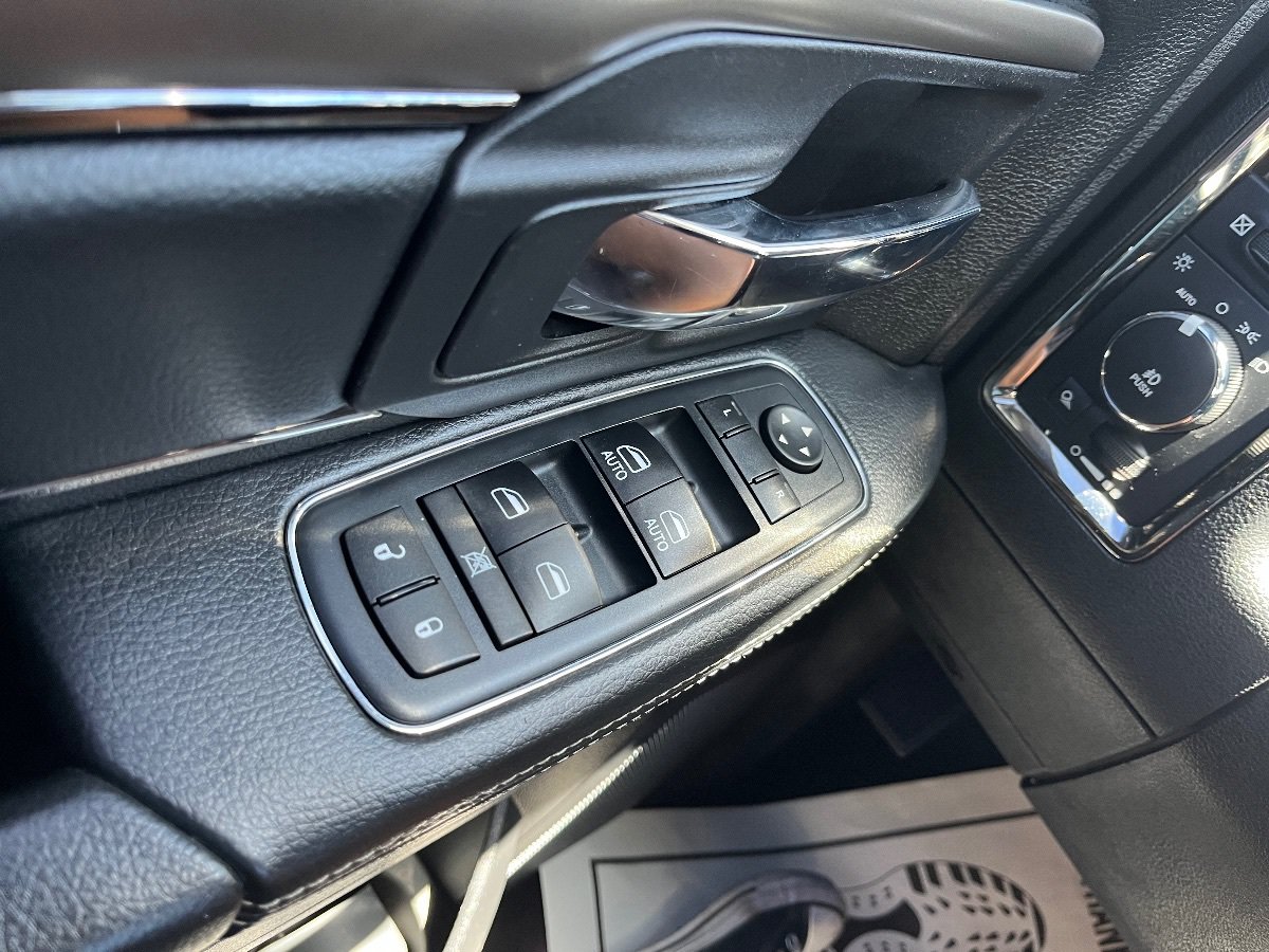Used 2016 RAM 1500 Sport AWD/4WD image 23