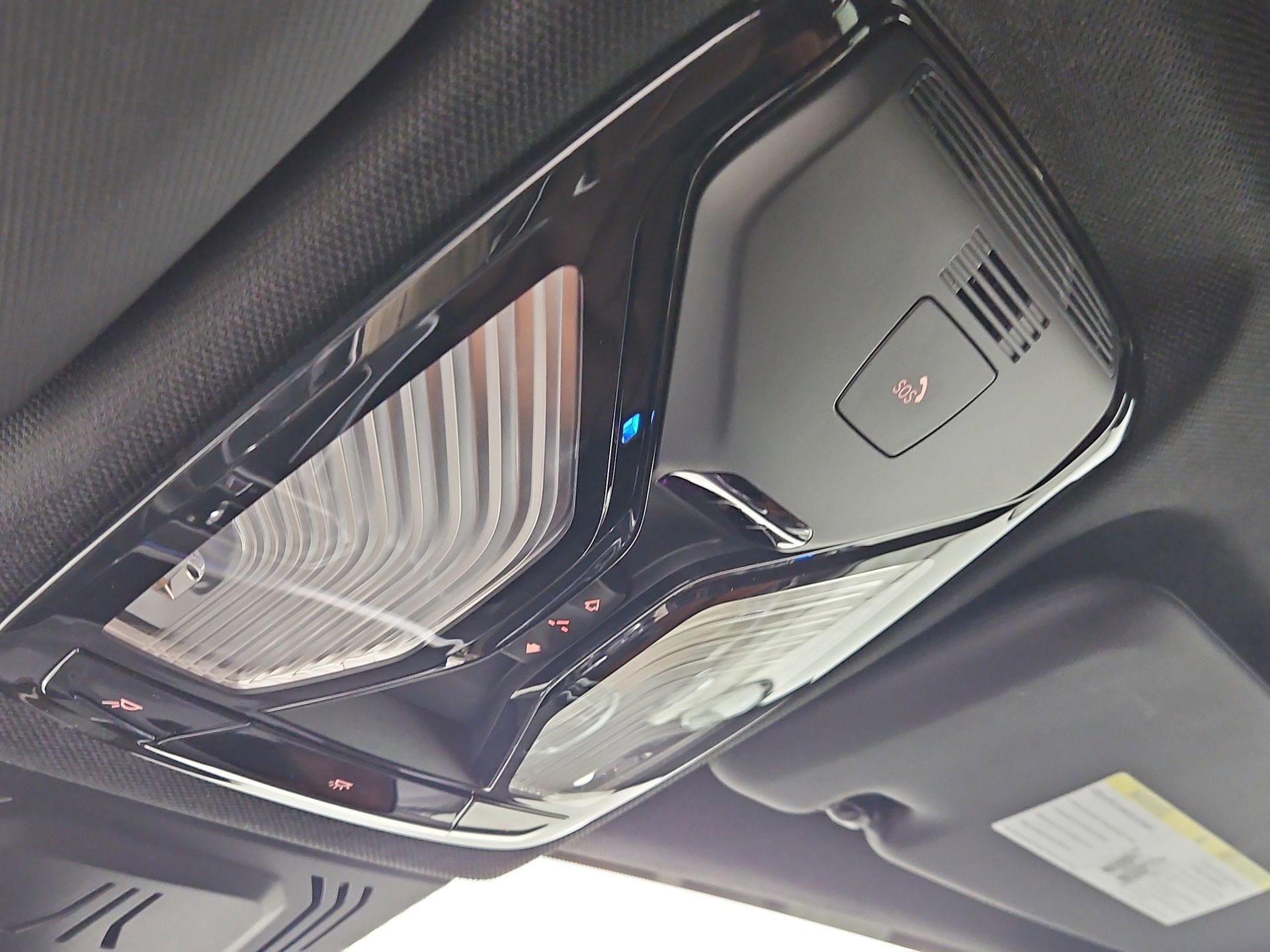 Used 2022 BMW X5 xDrive45e w/ M Sport Package AWD/4WD image 36