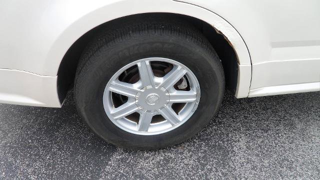 Used 2005 Cadillac SRX w/ Preferred Equipment Group image 7