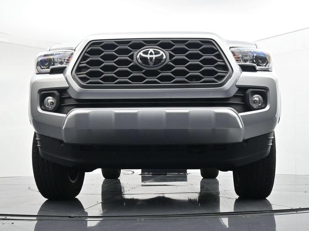 Used 2023 Toyota Tacoma TRD Sport AWD/4WD image 33