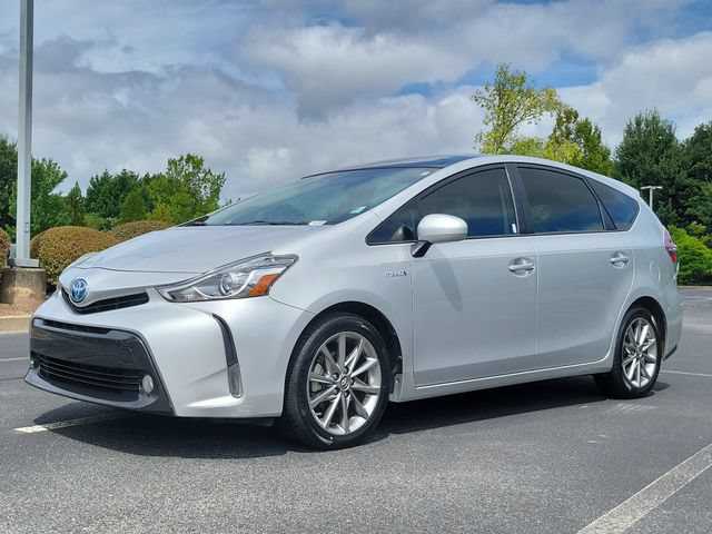 Used 2017 Toyota Prius V Five w/ Advanced Technology Package FWD image 28