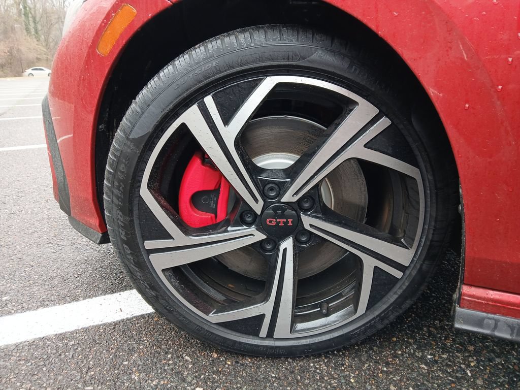 New 2026 Volkswagen GTI SE FWD image 27
