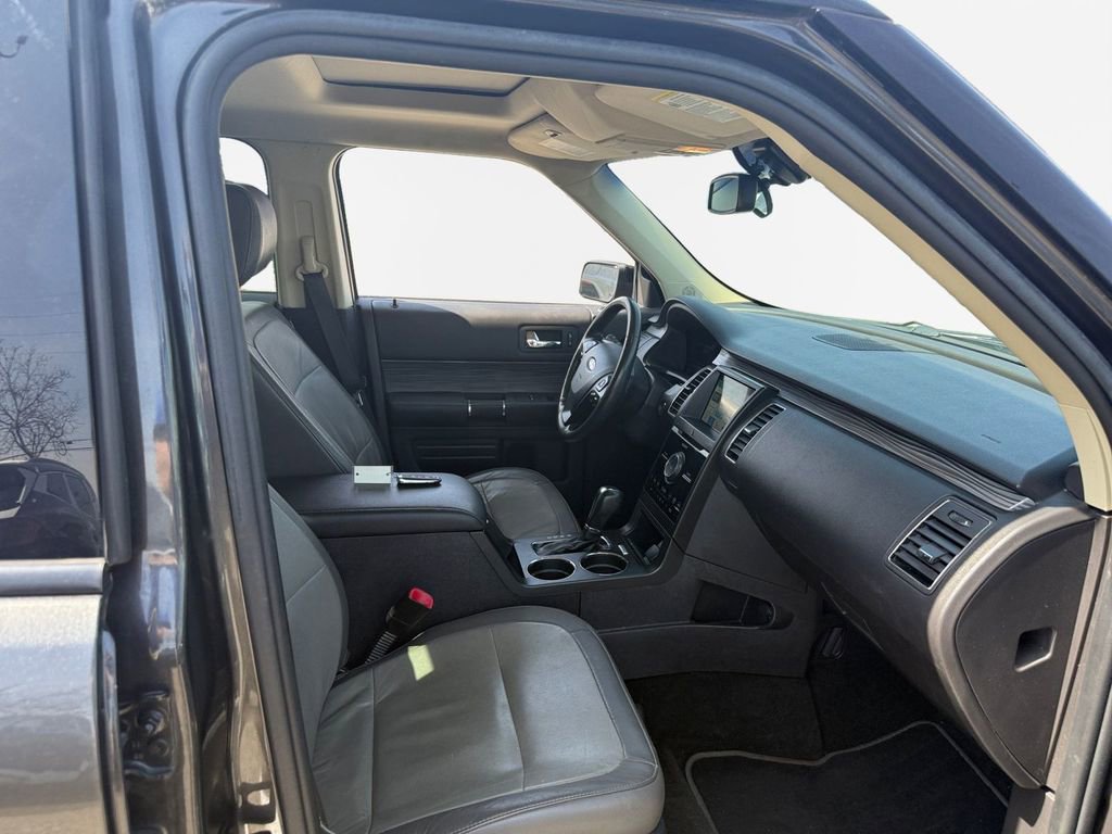 Used 2016 Ford Flex Limited w/ Limited Appearance Package image 30