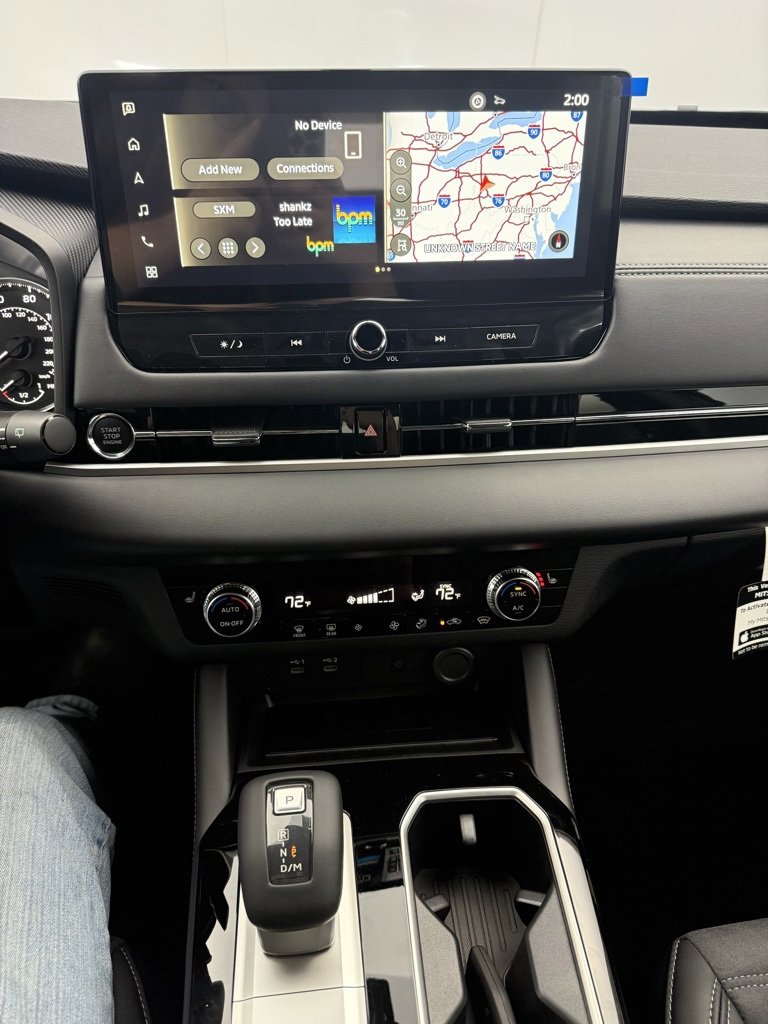 New 2025 Mitsubishi Outlander SE image 21