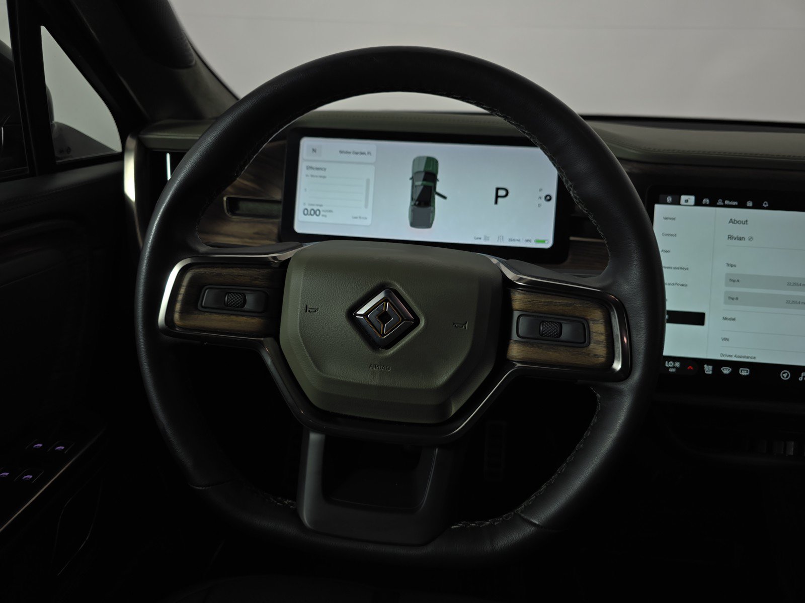 Used 2022 Rivian R1T Adventure AWD/4WD image 26