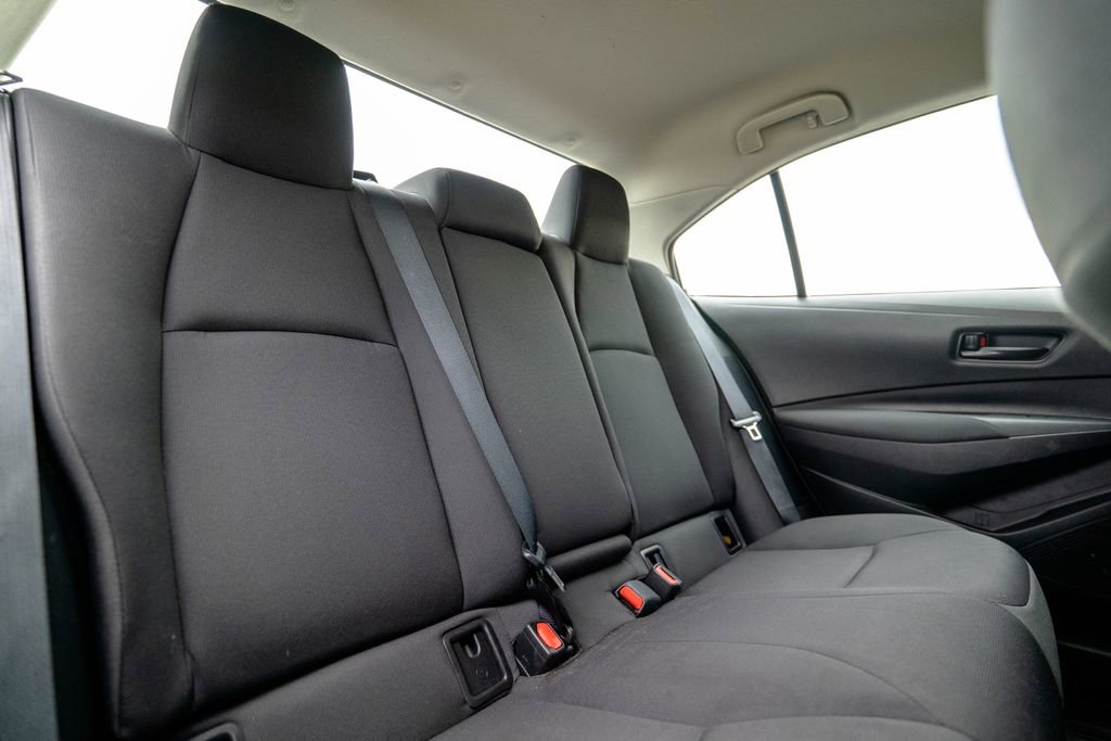 Used 2024 Toyota Corolla LE FWD image 25