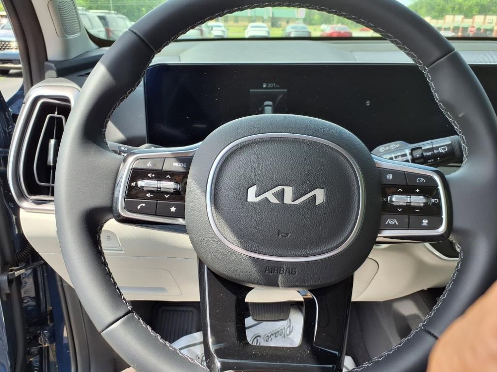 New 2025 Kia Sorento S w/ Panoramic Sunroof Package image 20