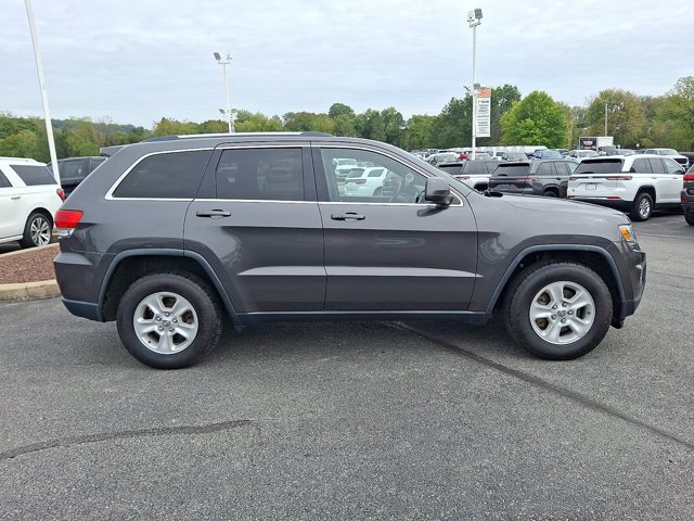 Used 2014 Jeep Grand Cherokee Laredo w/ Quick Order Package 23E AWD/4WD image 9