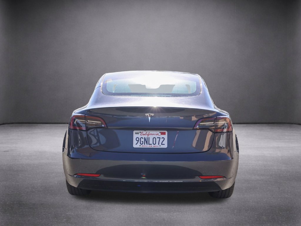 Used 2023 Tesla Model 3 Standard Range RWD image 5