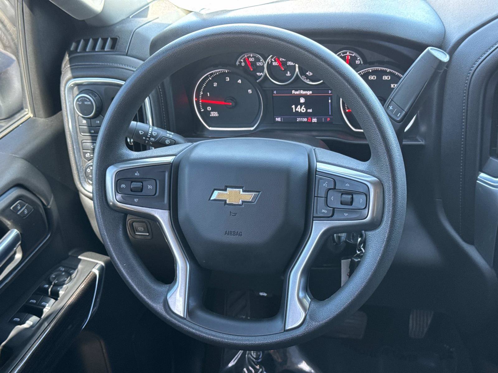 Used 2020 Chevrolet Silverado 2500 LT w/ Advanced Trailering Package AWD/4WD image 10
