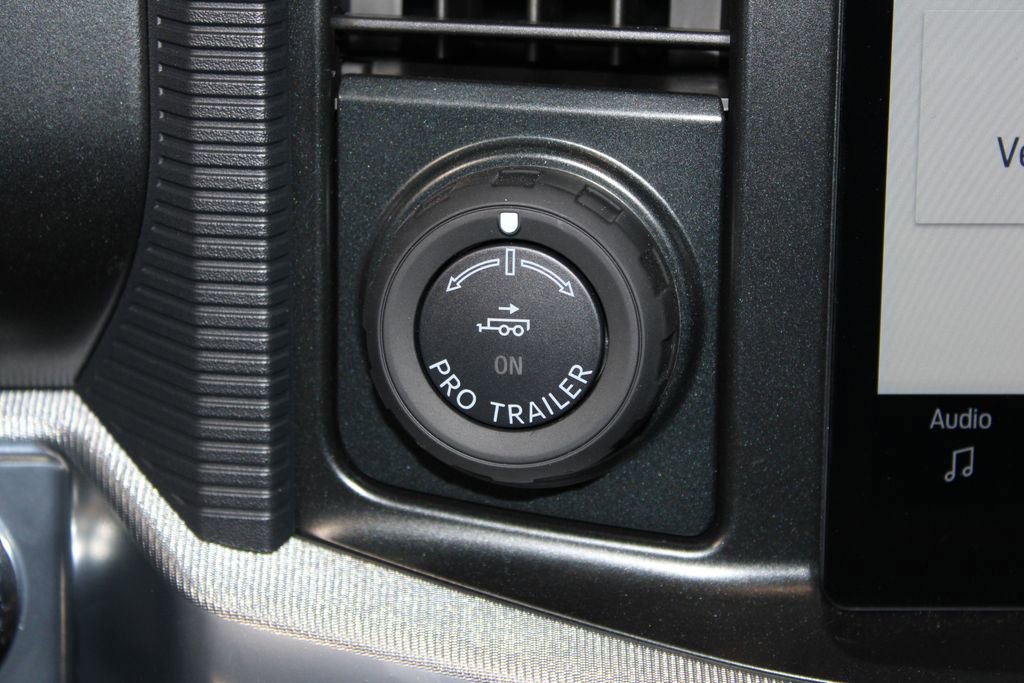 New 2025 Ford F150 Lariat w/ Equipment Group 502A High image 43