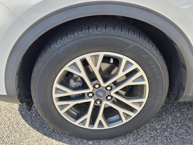 Used 2020 Ford Escape SEL FWD image 8