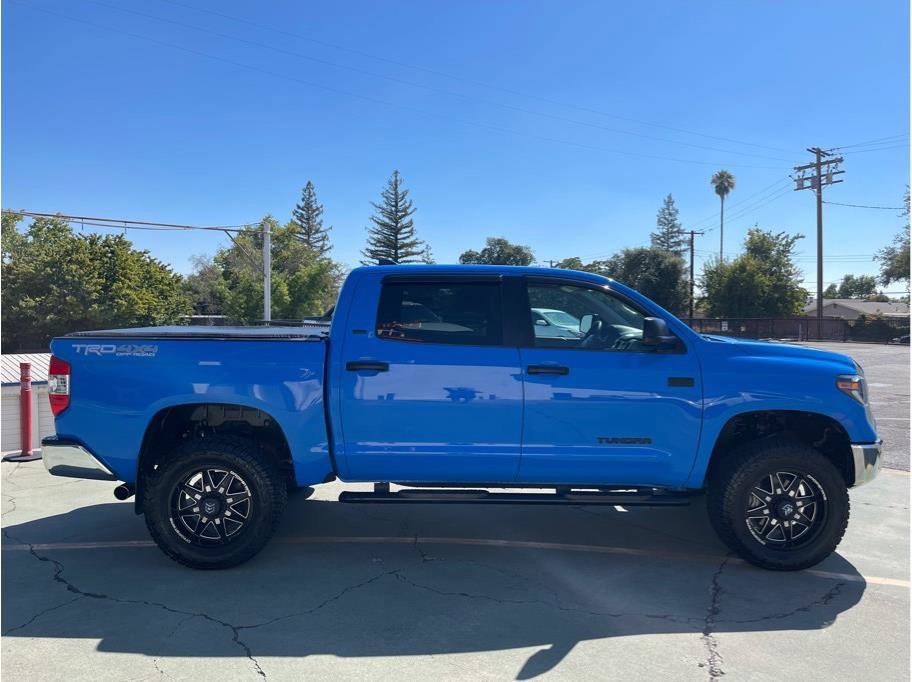 Used 2020 Toyota Tundra SR5 w/ TRD Off-Road Package image 6