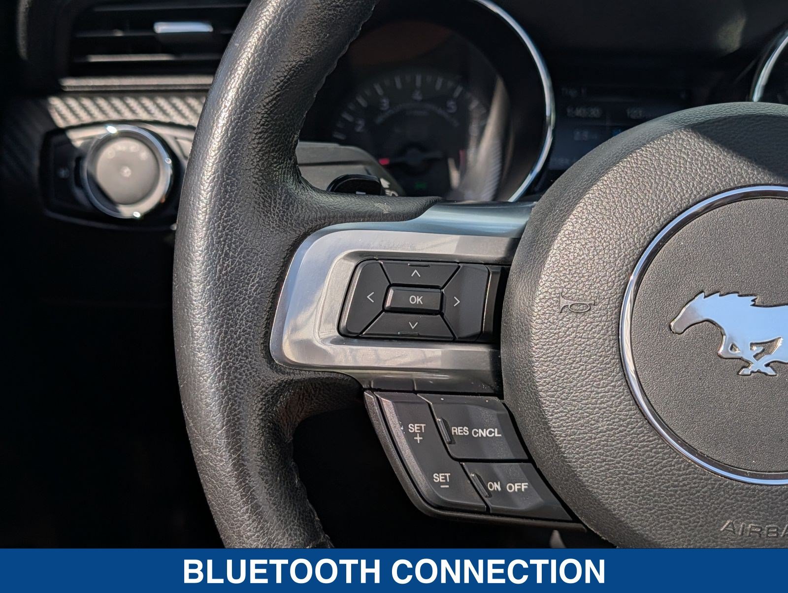 Used 2016 Ford Mustang Convertible w/ Equipment Group 051A RWD image 21