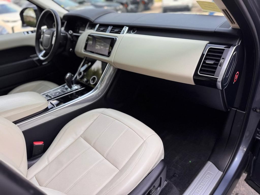Used 2019 Land Rover Range Rover Sport HSE AWD/4WD image 28