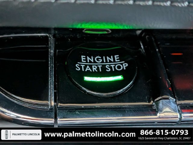 Certified 2022 Lincoln Nautilus FWD w/ Premium Package image 28
