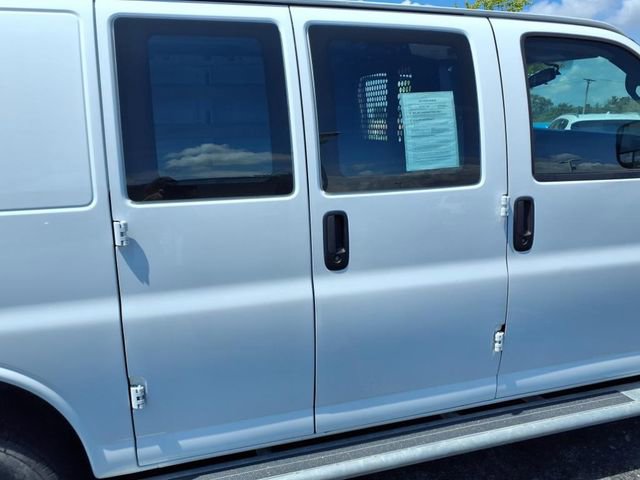 Used 2023 Chevrolet Express 2500 w/ Driver Convenience Package image 38