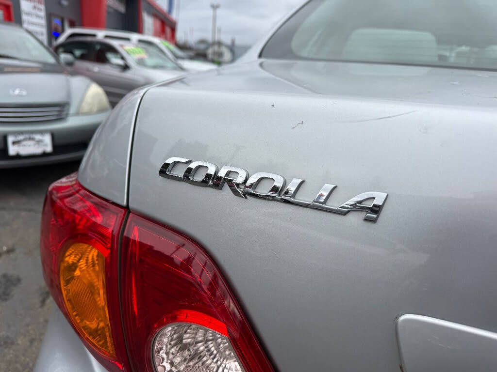 Used 2009 Toyota Corolla LE FWD image 8