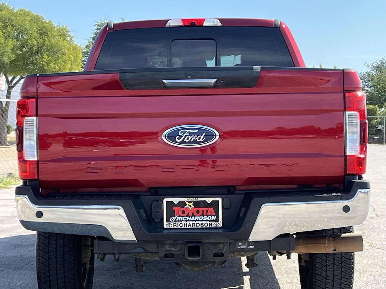 Used 2019 Ford F250 Lariat w/ Lariat Value Package AWD/4WD image 5
