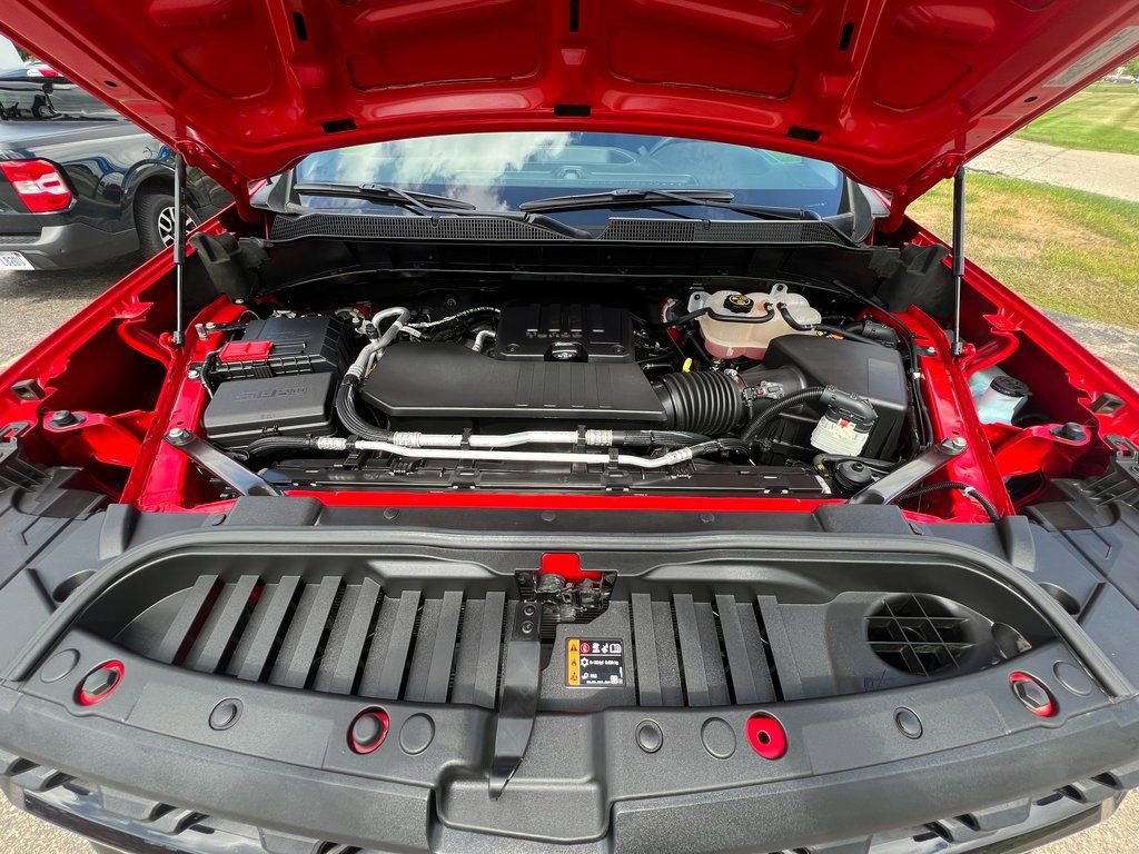 Certified 2022 Chevrolet Silverado 1500 Custom Trail Boss w/ LPO, Dark Essentials Package image 12