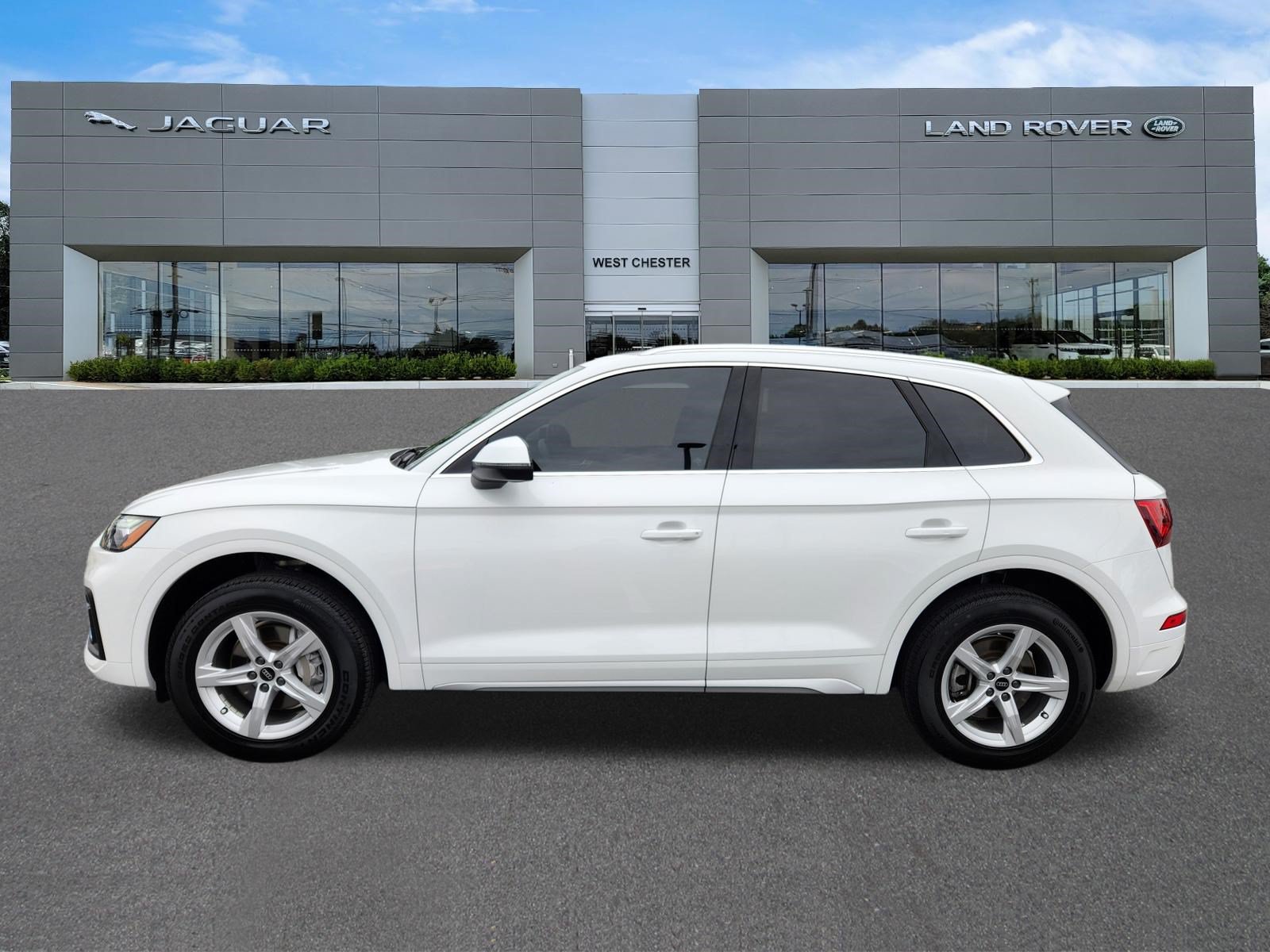 Used 2023 Audi Q5 2.0T Premium w/ Convenience Package AWD/4WD image 5