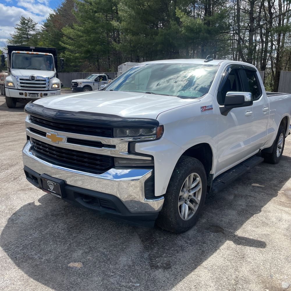 Used 2019 Chevrolet Silverado 1500 LT w/ All-Star Edition AWD/4WD image 2