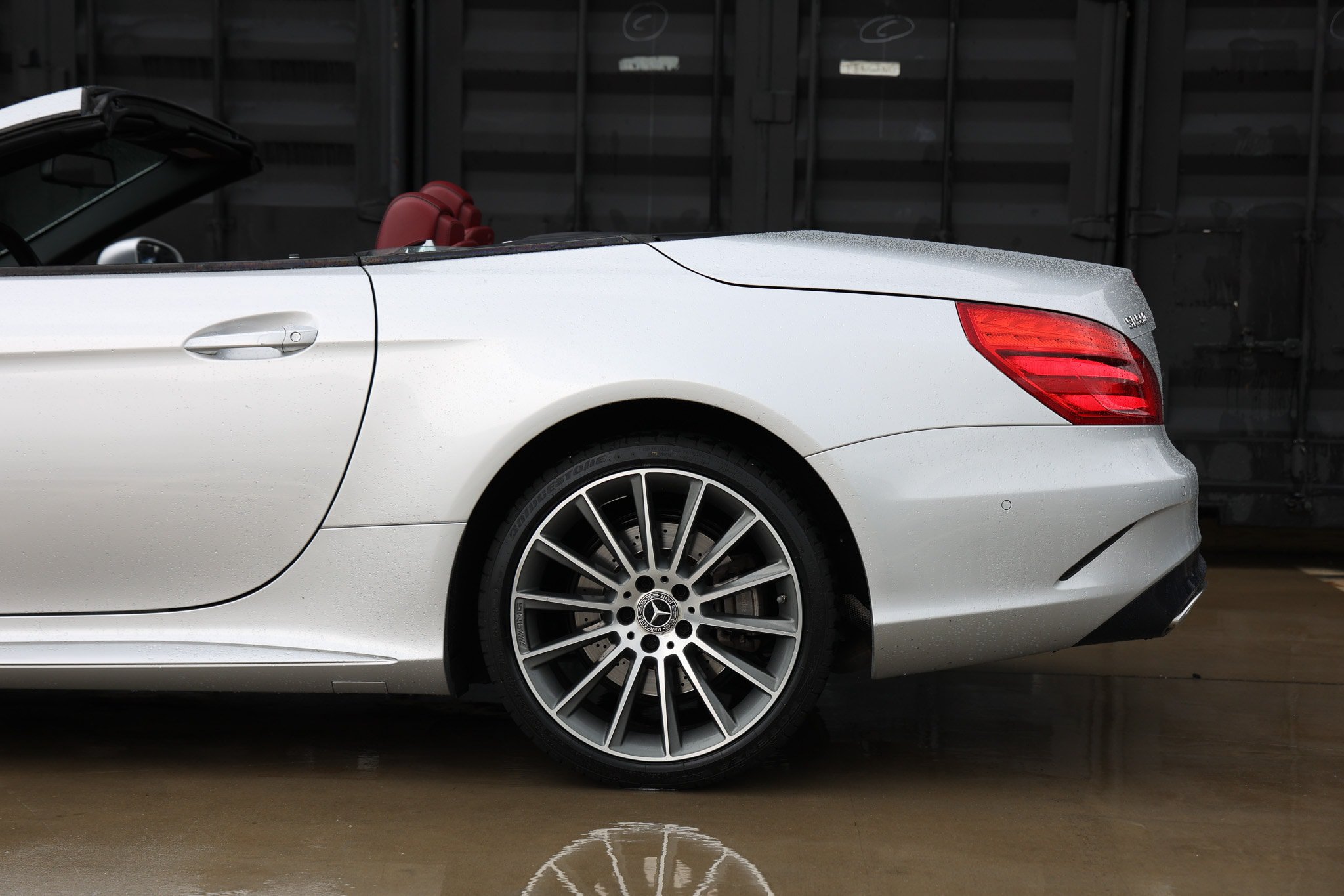 Used 2017 Mercedes-Benz SL 550 image 29