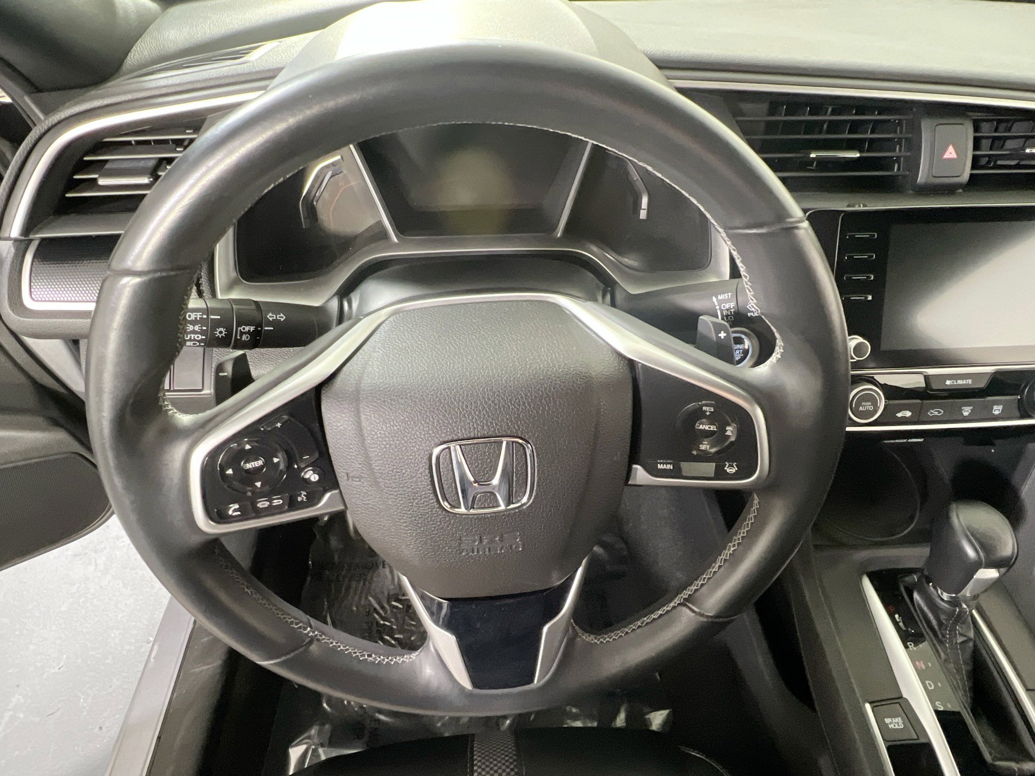 Used 2019 Honda Civic Sport image 11