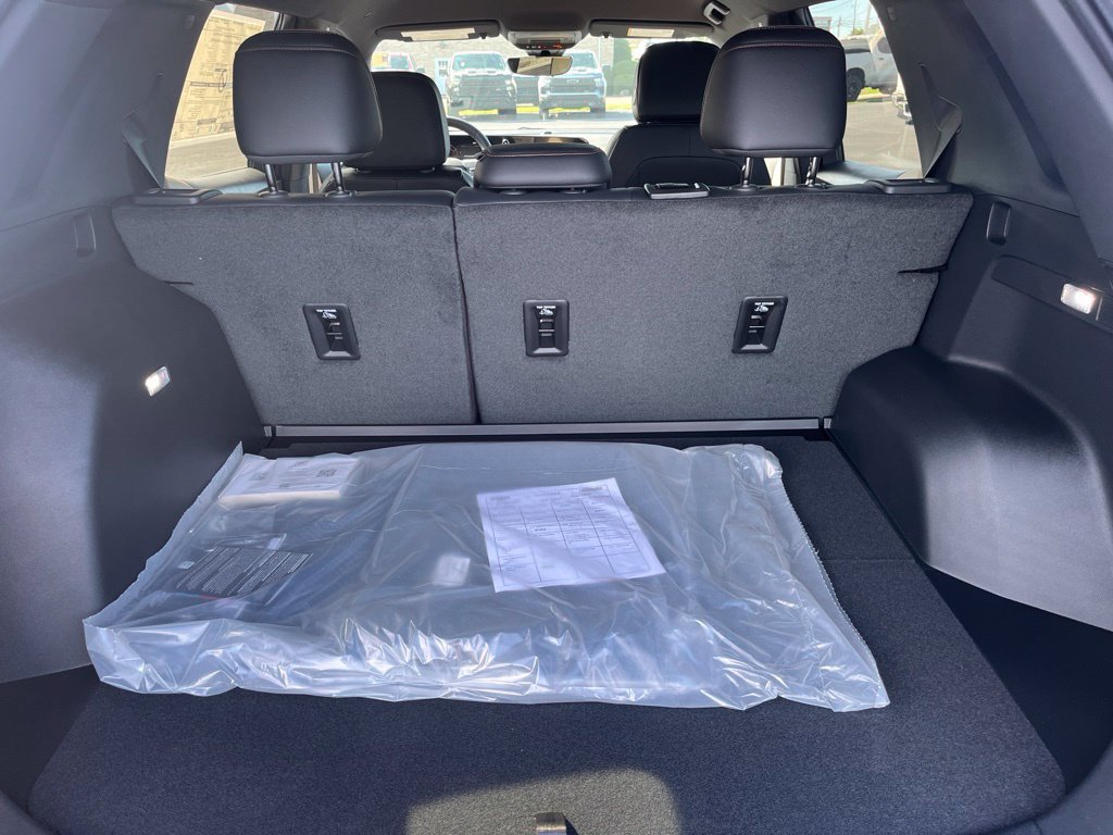 New 2027 Chevrolet Equinox ACTIV w/ Safety and Technology Package AWD/4WD image 5