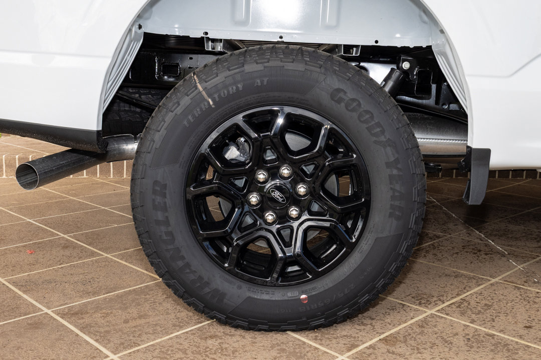 New 2025 Ford F150 XLT w/ Equipment Group 302A MID image 10