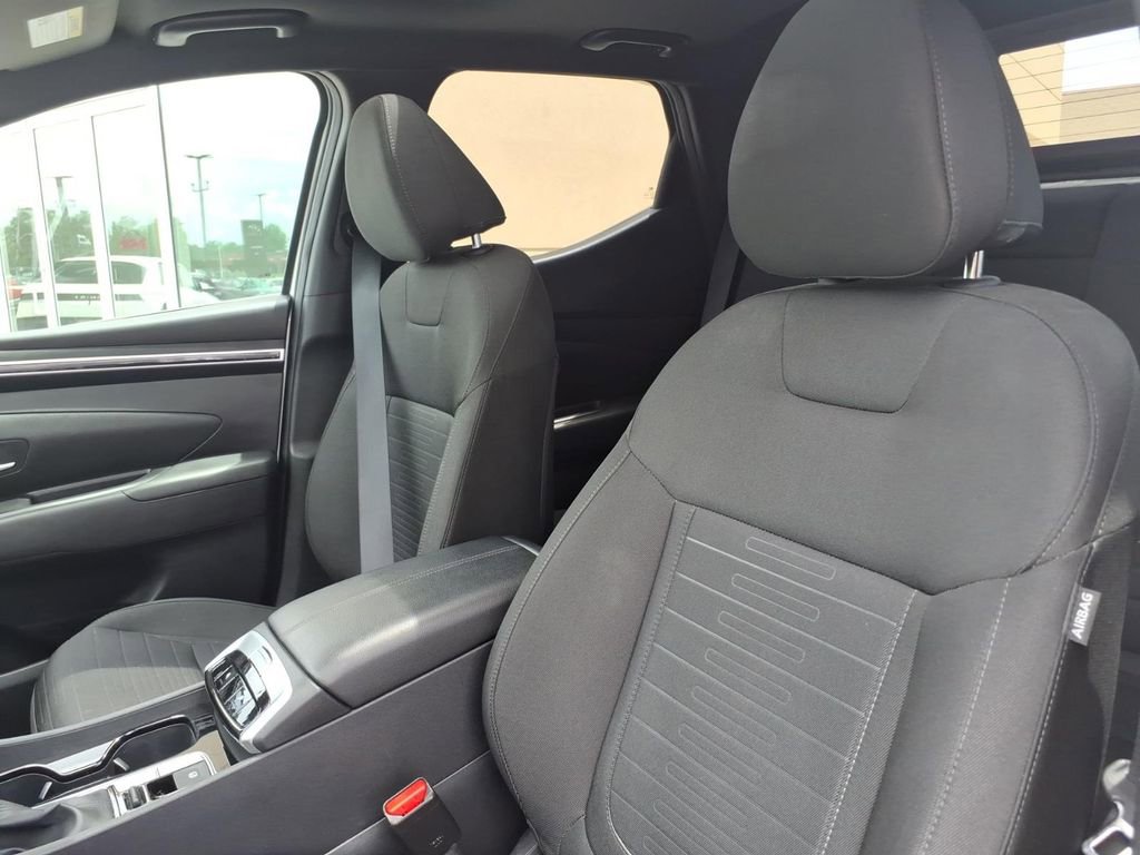 Used 2023 Hyundai Santa Cruz SEL w/ Activity Package FWD image 16
